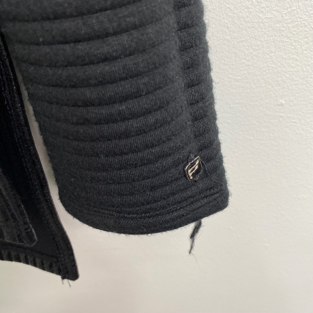 Fabletics Black Ribbed Long Sleeve Sweatshirt Top… - image 3